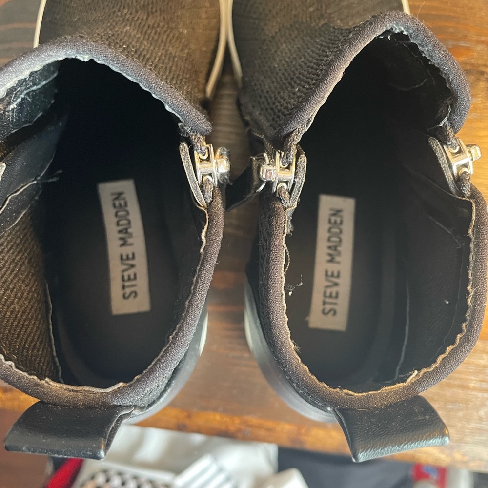Steve Madden Wedge Sneaker size 7.5 - Picture 3 of 5